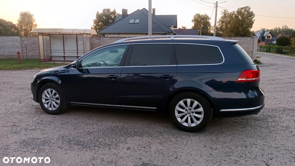 Volkswagen Passat 2.0 TDI Comfortline - 10