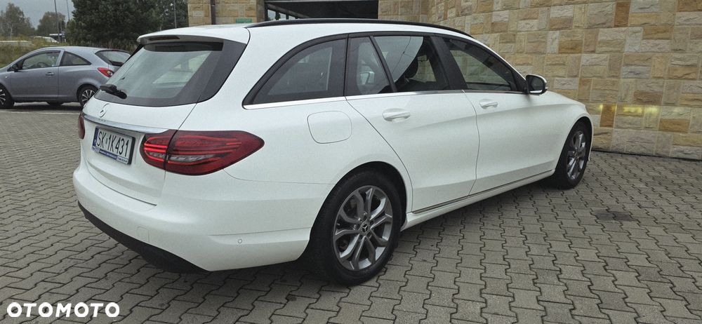 Mercedes-Benz Klasa C 200 d 9G-TRONIC - 19