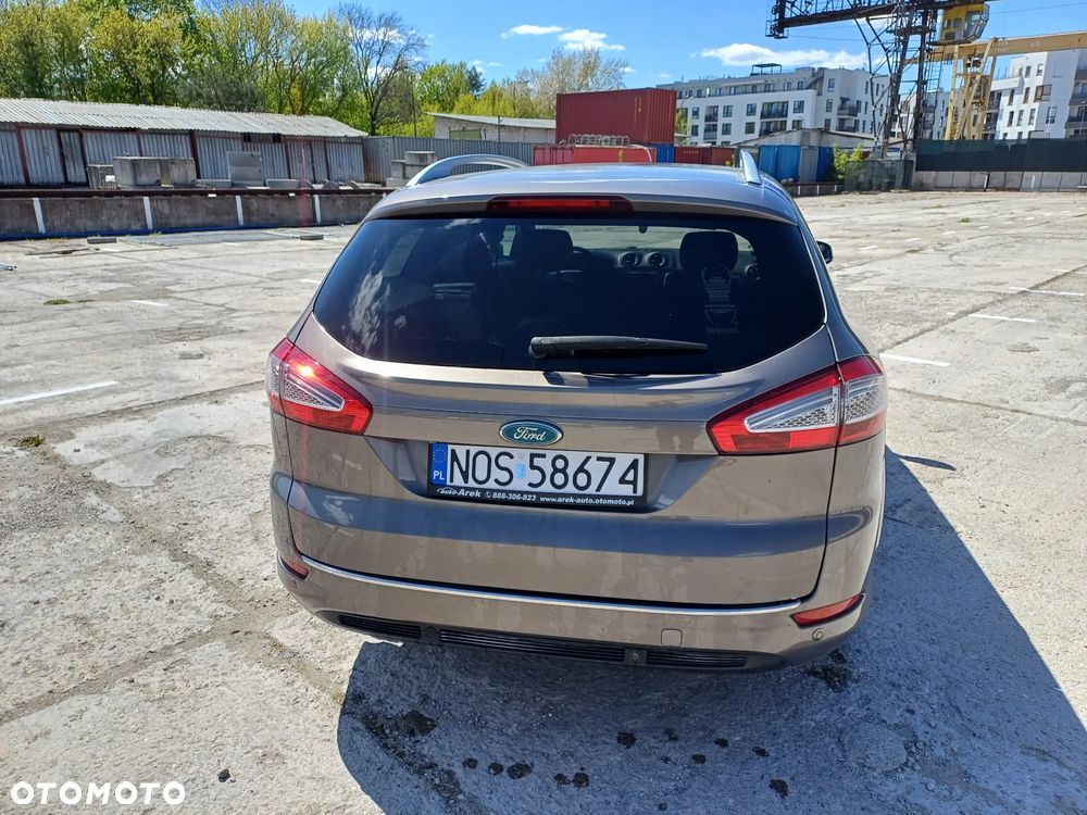 Ford Mondeo 2.0 TDCi Titanium S - 25
