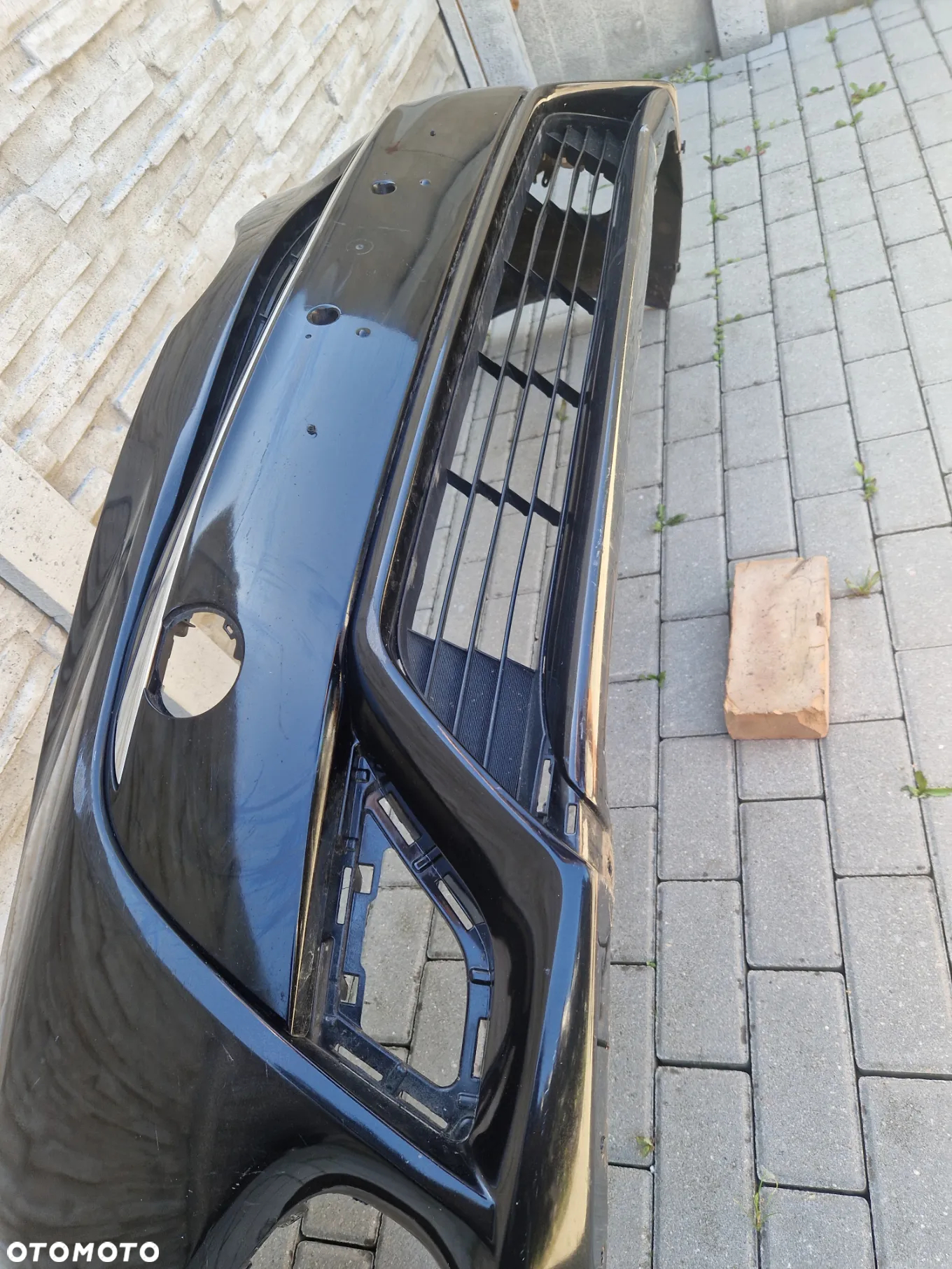 Zderzak Toyota Avensis T27 lift T29 bez dziur - 5