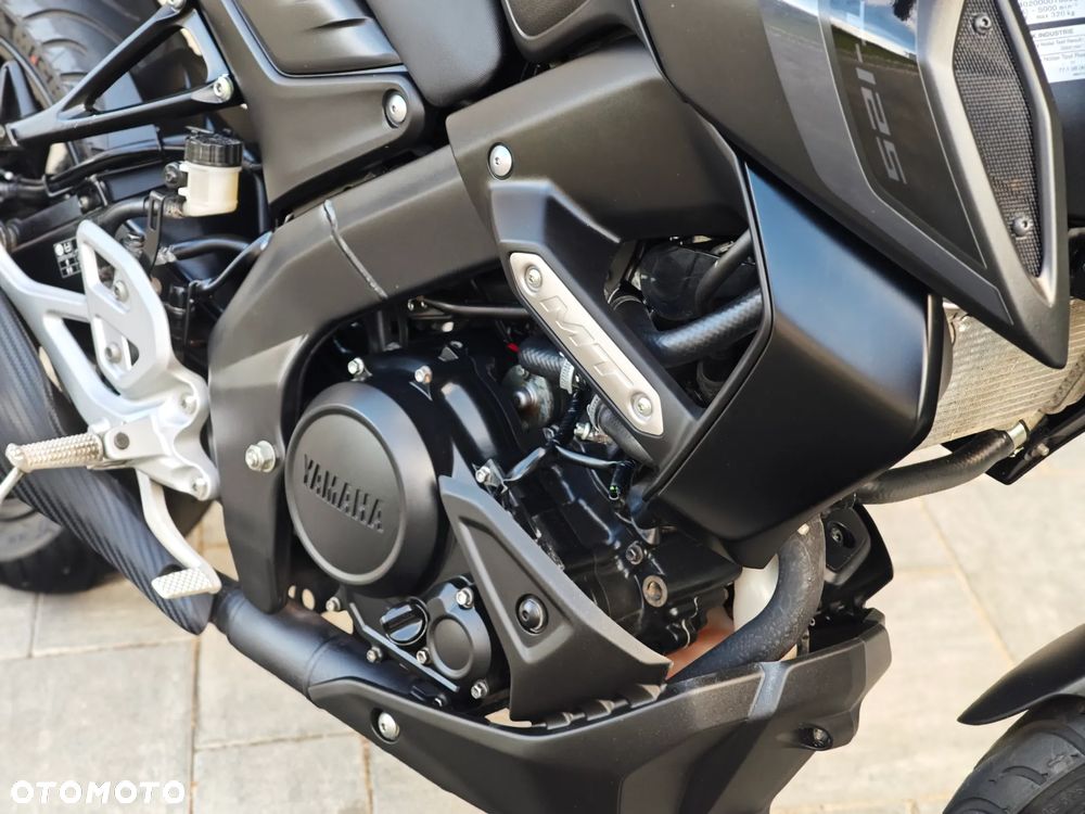 Yamaha MT - 30