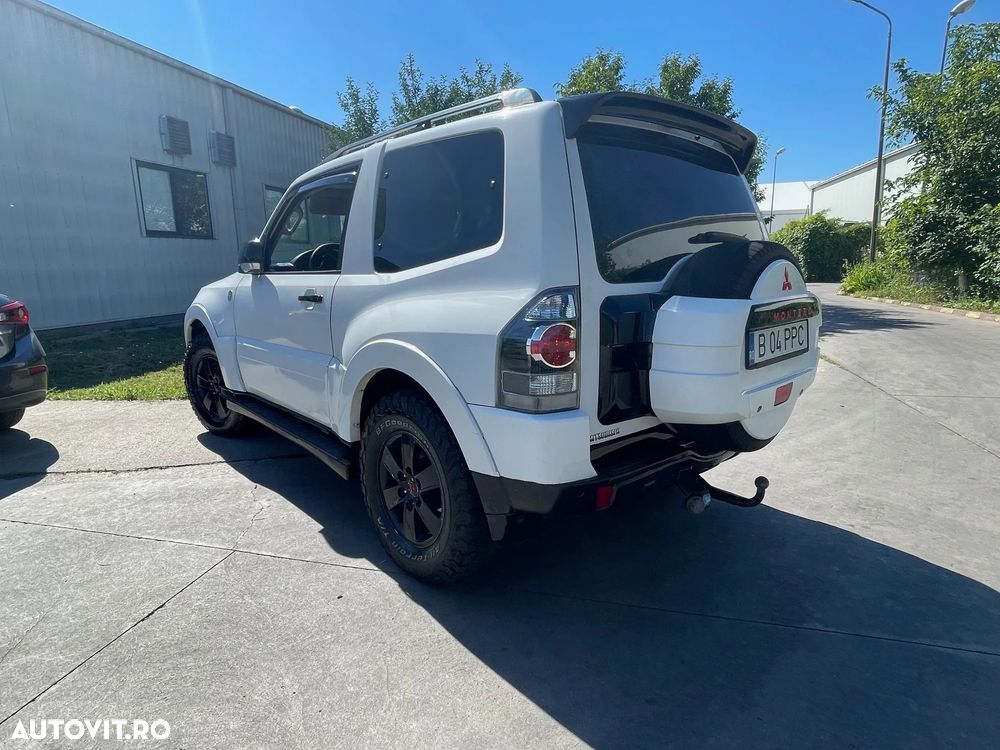 Mitsubishi Pajero 3.2 DI-D Dakar - 4