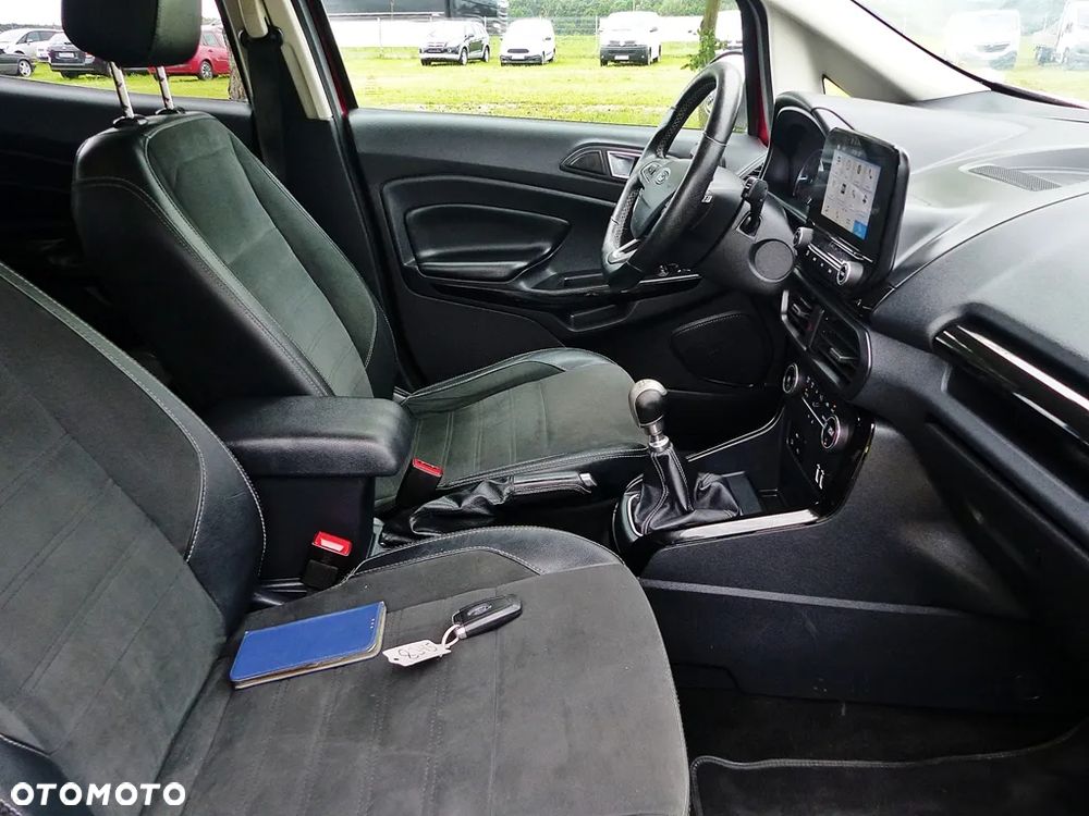 Ford EcoSport 1.0 EcoBoost ST-LINE - 25