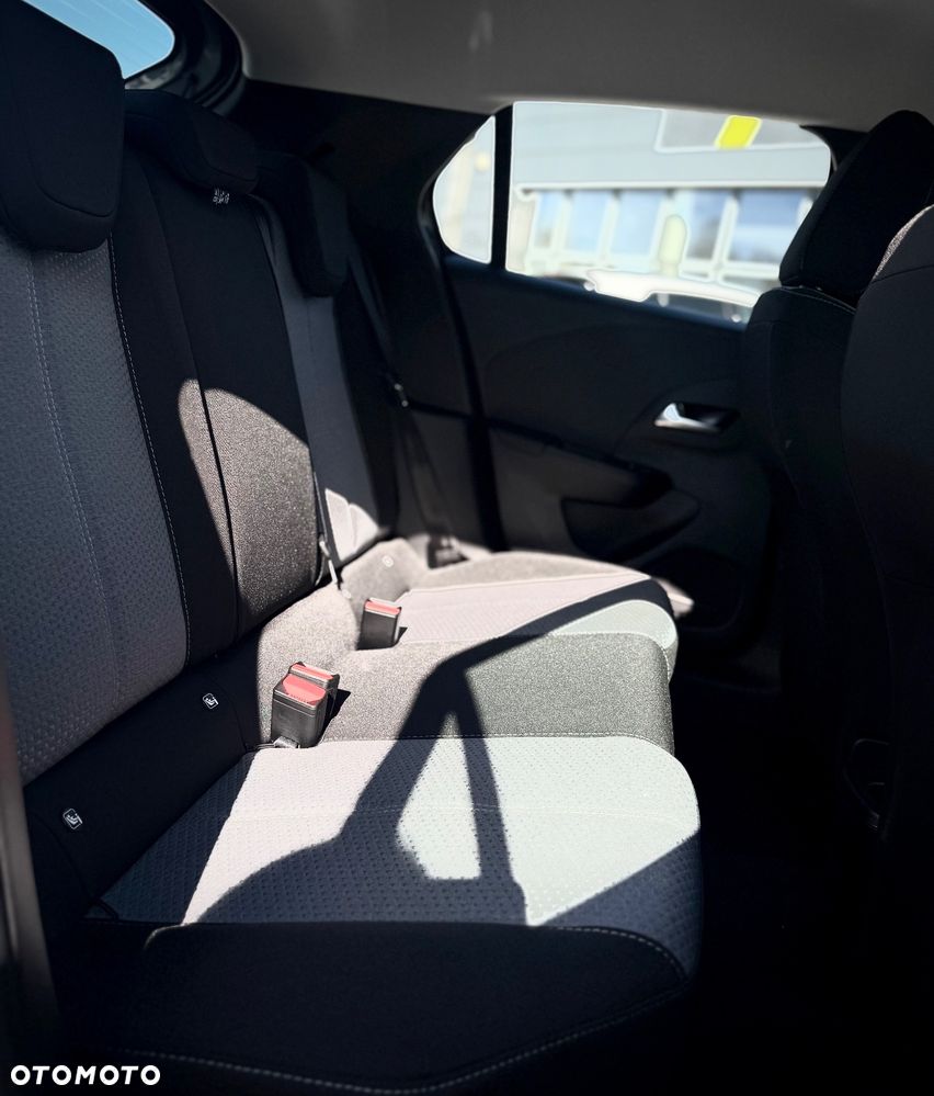 Opel Corsa 1.2 Edition S&S - 11