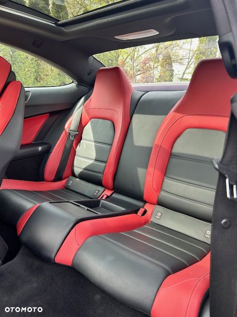 Mercedes-Benz Klasa C 63 AMG AMG SPEEDSHIFT MCT AMG Performance Package - 11