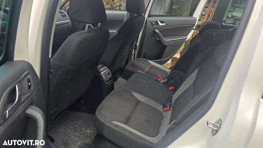Skoda Yeti Outdoor 2.0 TDI DSG Elegance 4x4 - 11