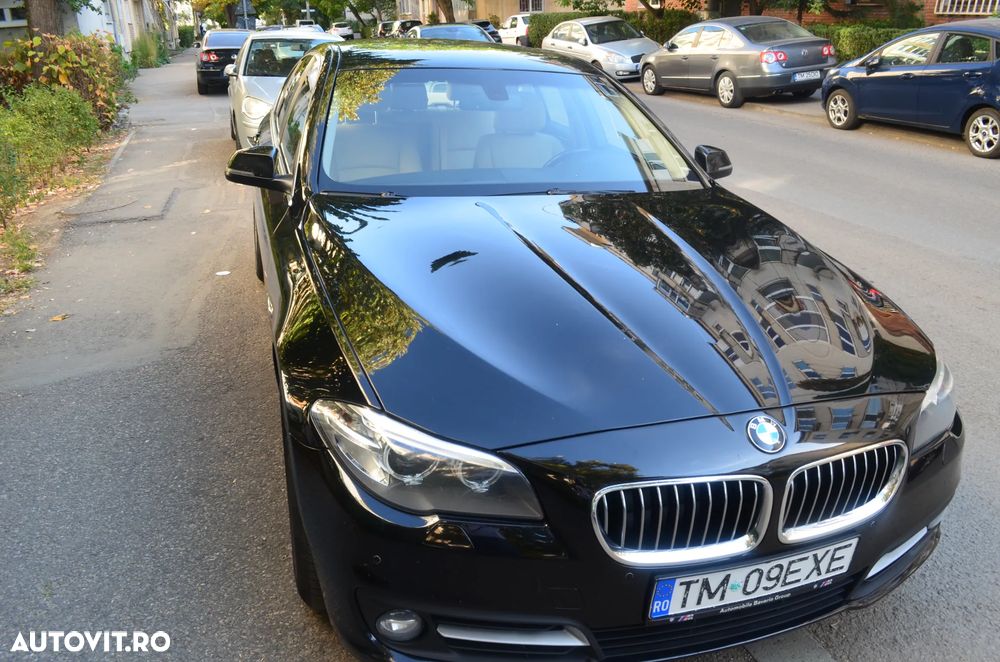 BMW Seria 5 520d xDrive - 11