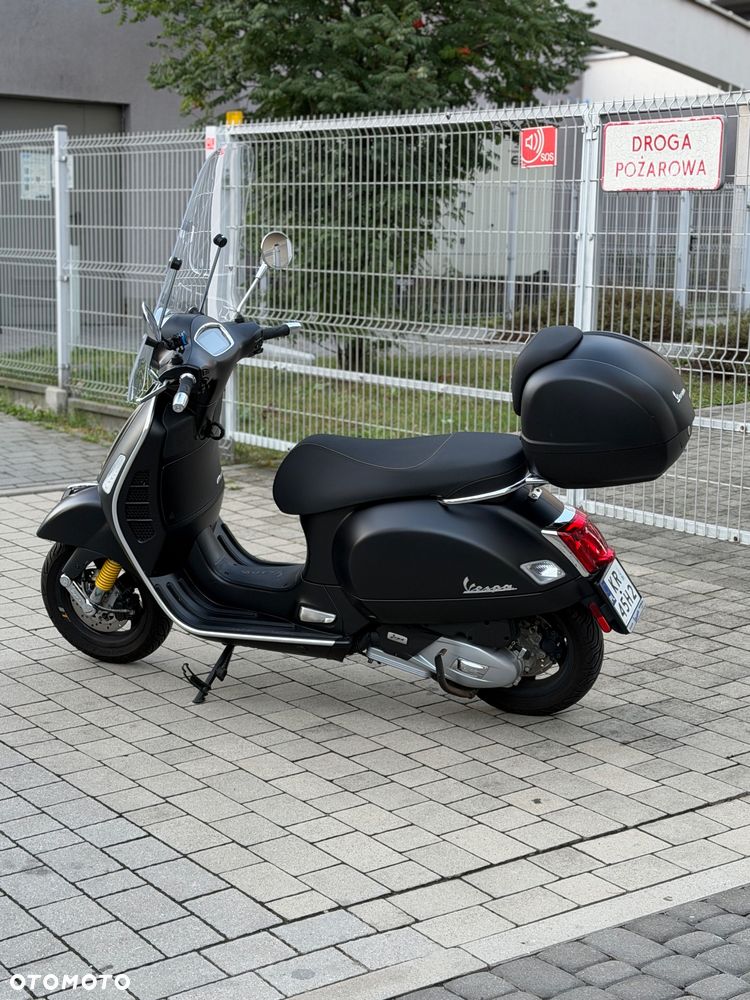 Vespa GTS - 4