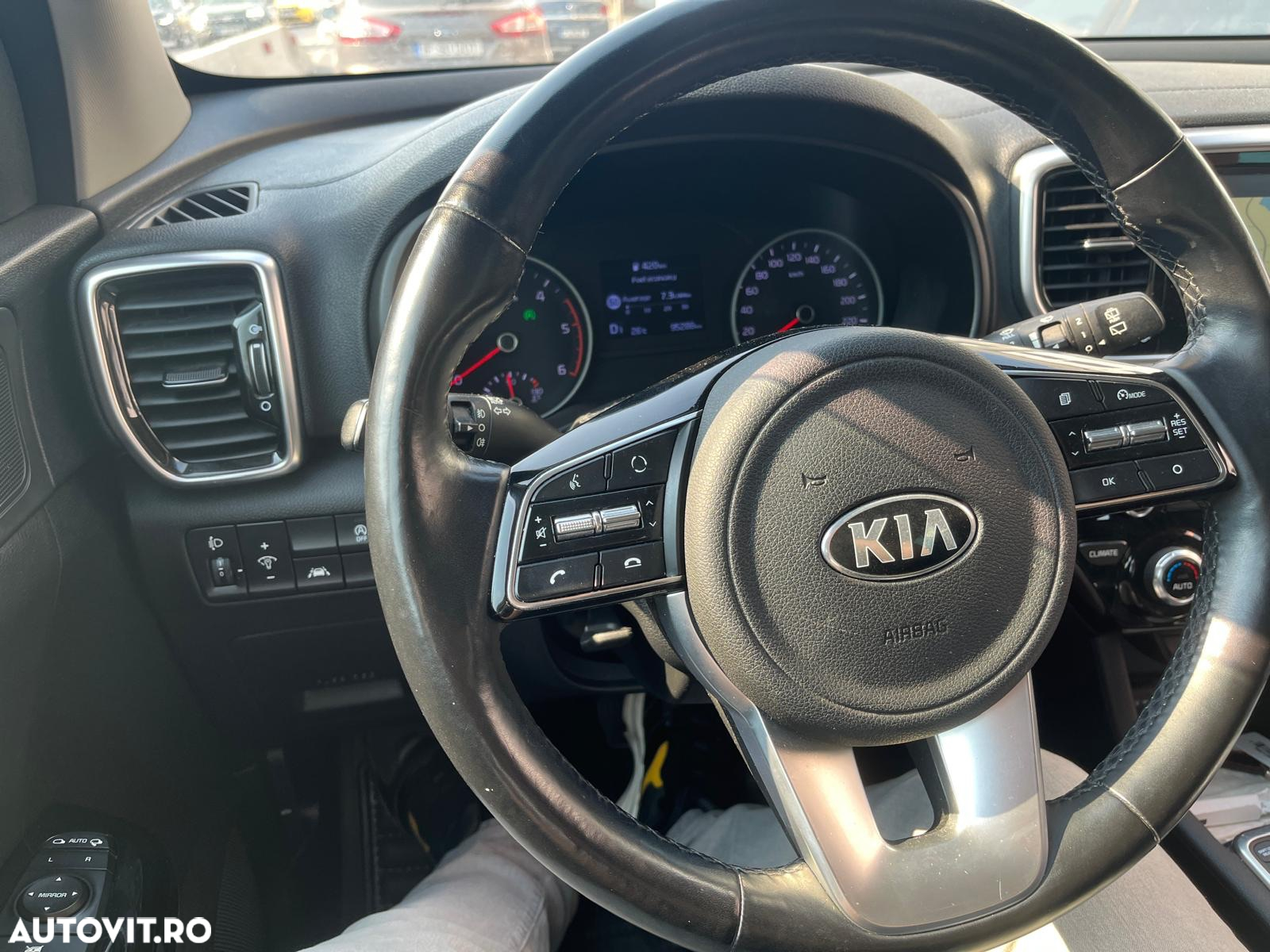 Kia Sportage 1.6 DSL MHEV 7DCT HP 4x4 Classic - 4