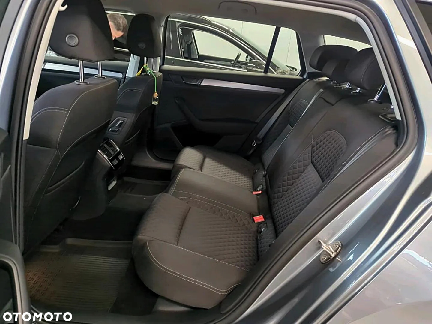 Skoda Superb 1.5 TSI ACT Style DSG - 9