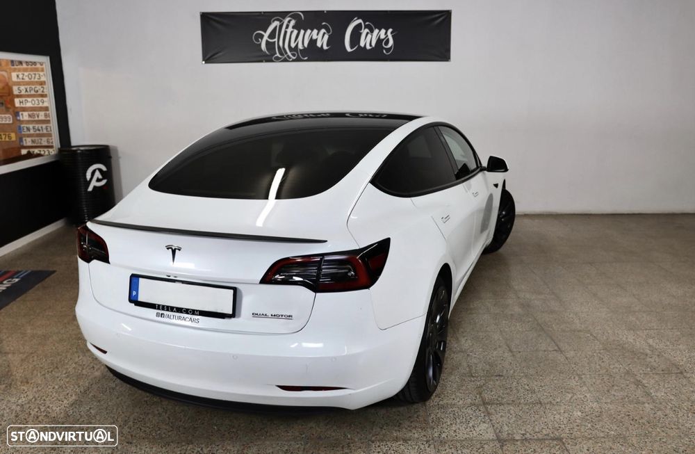 Tesla Model 3 Long Range AWD Dual Motor Performance - 22
