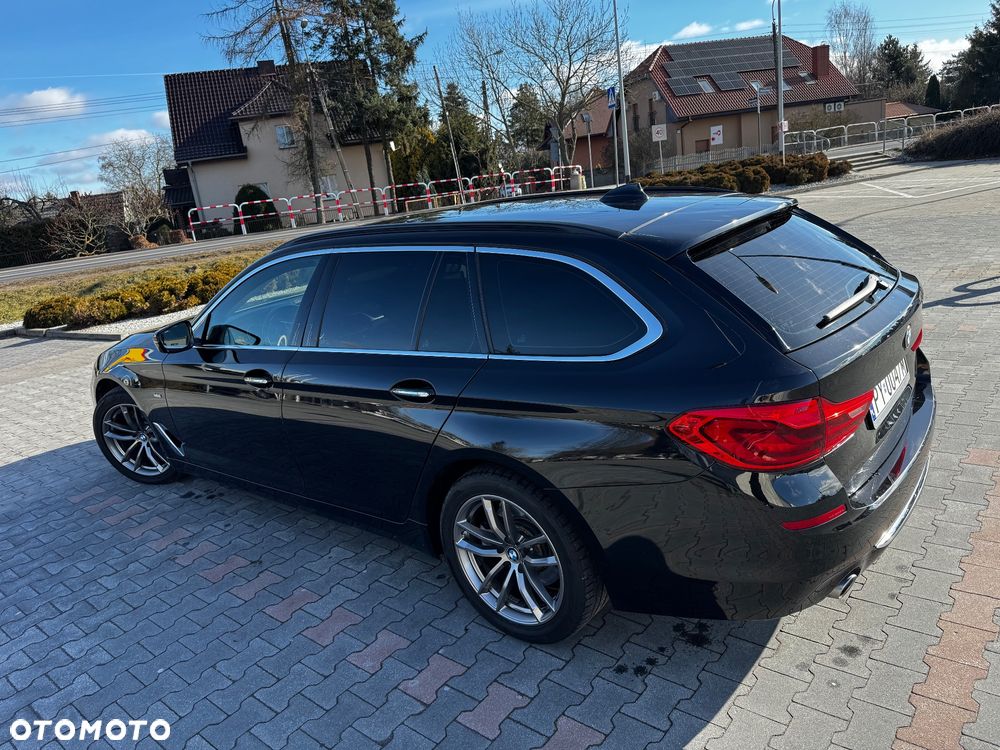 BMW Seria 5 520d Luxury Line - 6
