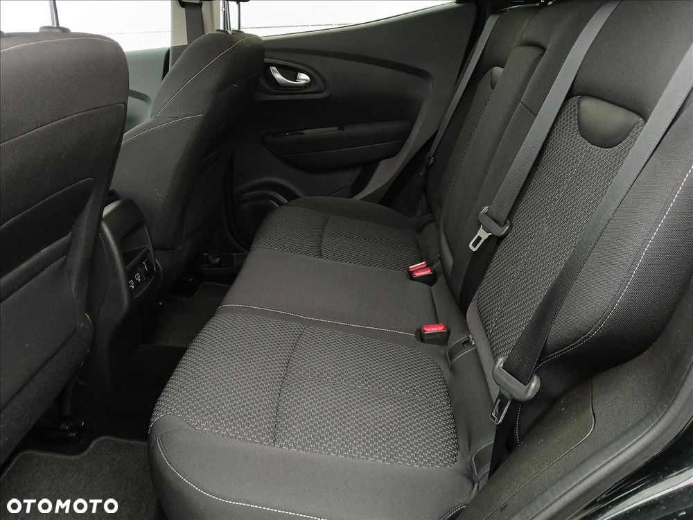Renault Kadjar - 11