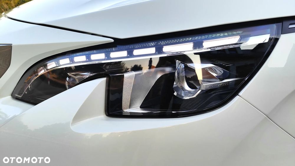 Peugeot 3008 1.6 PureTech Hybrid4 PHEV GT S&S EAT8 - 9