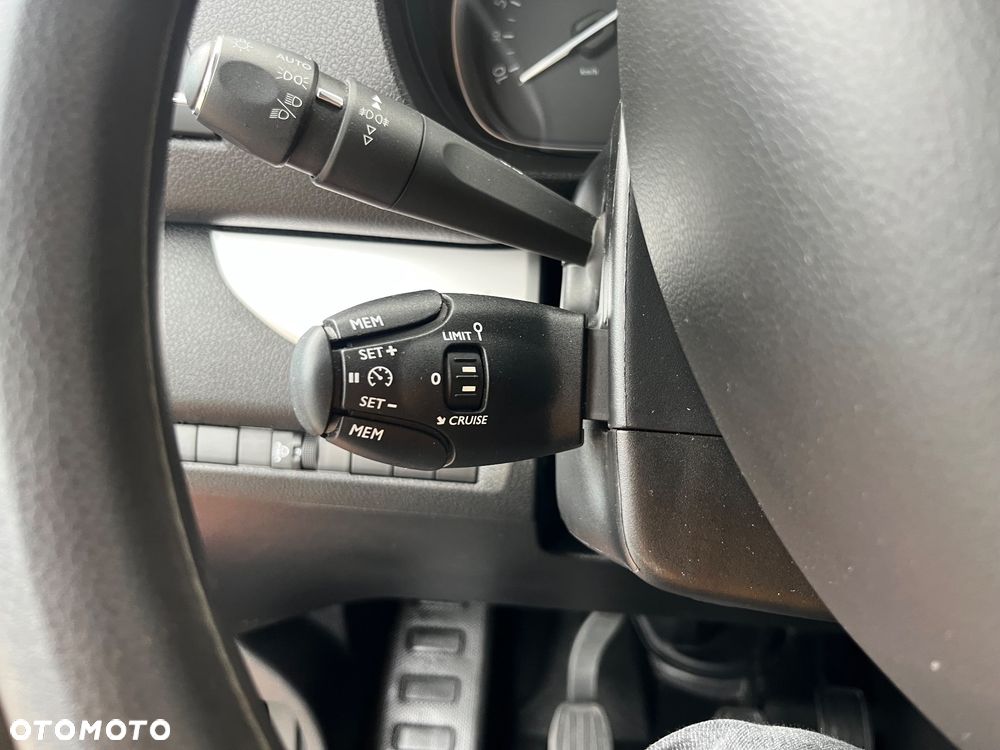 Toyota Proace Verso 2.0 D4-D Medium Business - 37