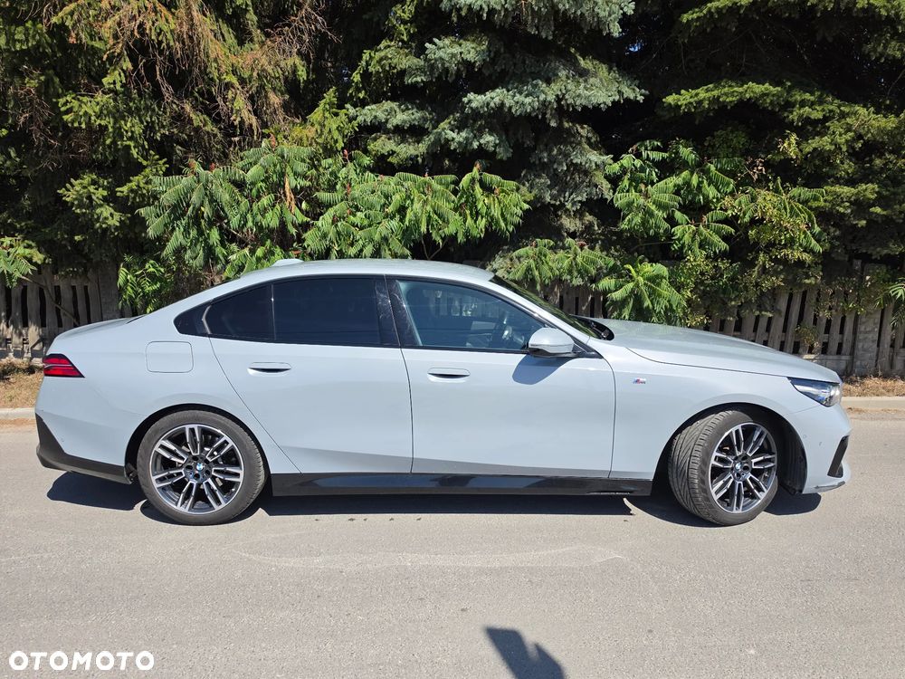 BMW Seria 5 520d mHEV M Sport - 4