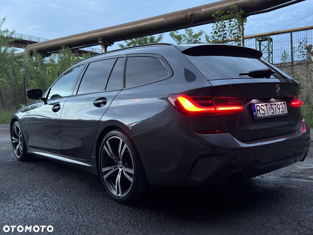 BMW Seria 3 320d mHEV M Sport sport - 2