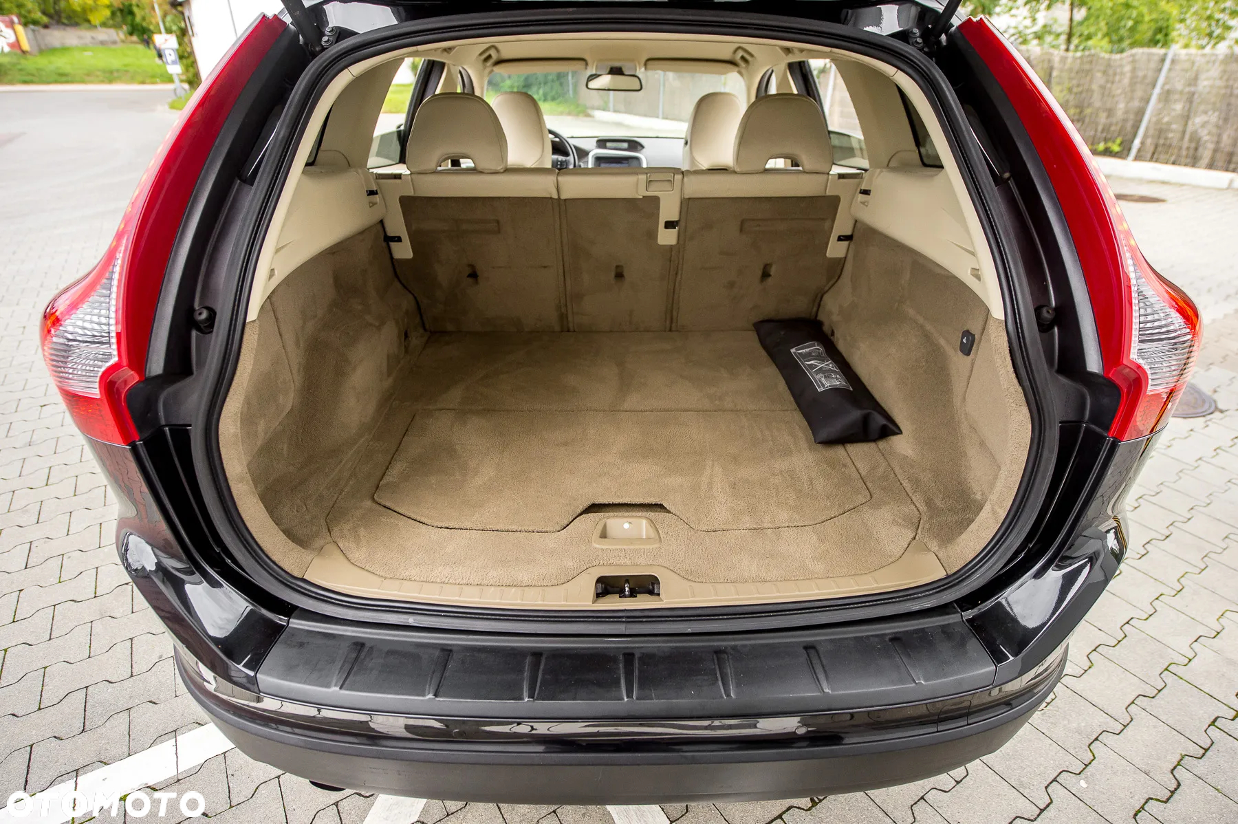 Volvo XC 60 D5 AWD Summum - 33