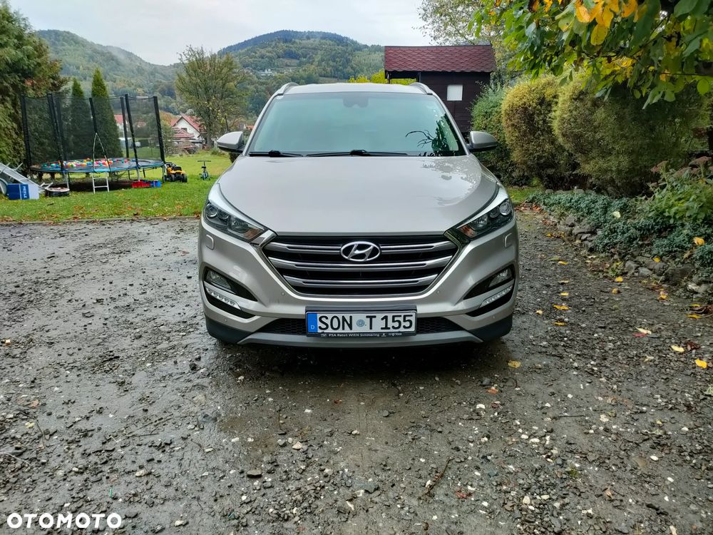 Hyundai Tucson - 1