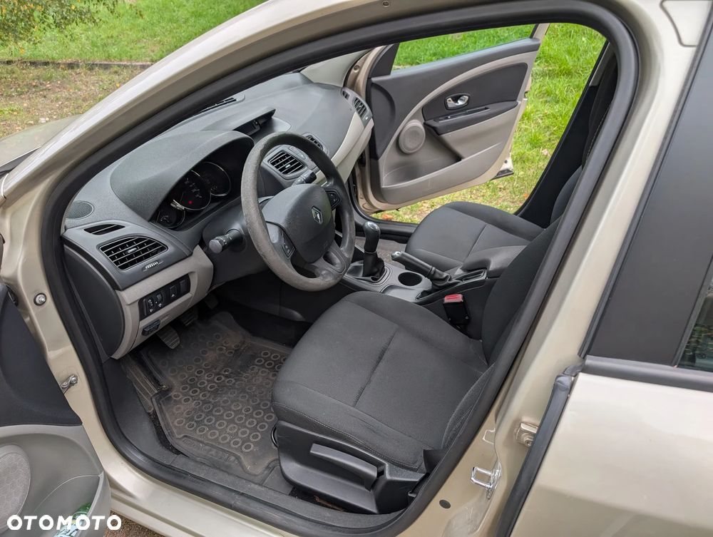 Renault Megane - 12