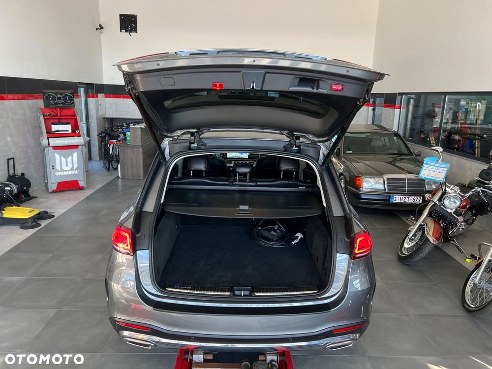 Mercedes-Benz GLE 300 d 4Matic 9G-TRONIC AMG Line - 24