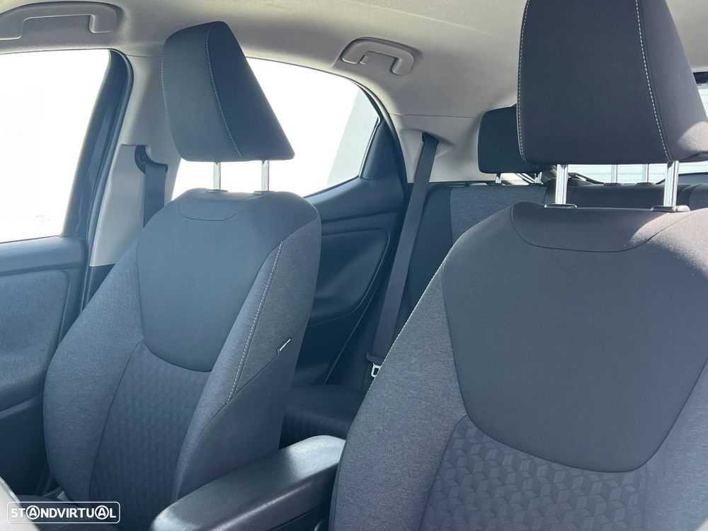 Toyota Yaris 1.5 HDF Comfort Plus - 10