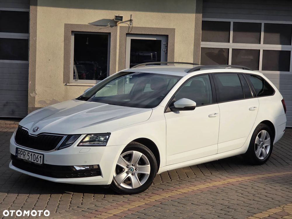 Skoda Octavia 2.0 TDI Style DSG - 9
