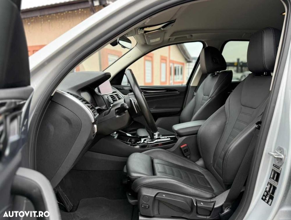 BMW X3 xDrive20d AT xLine - 16