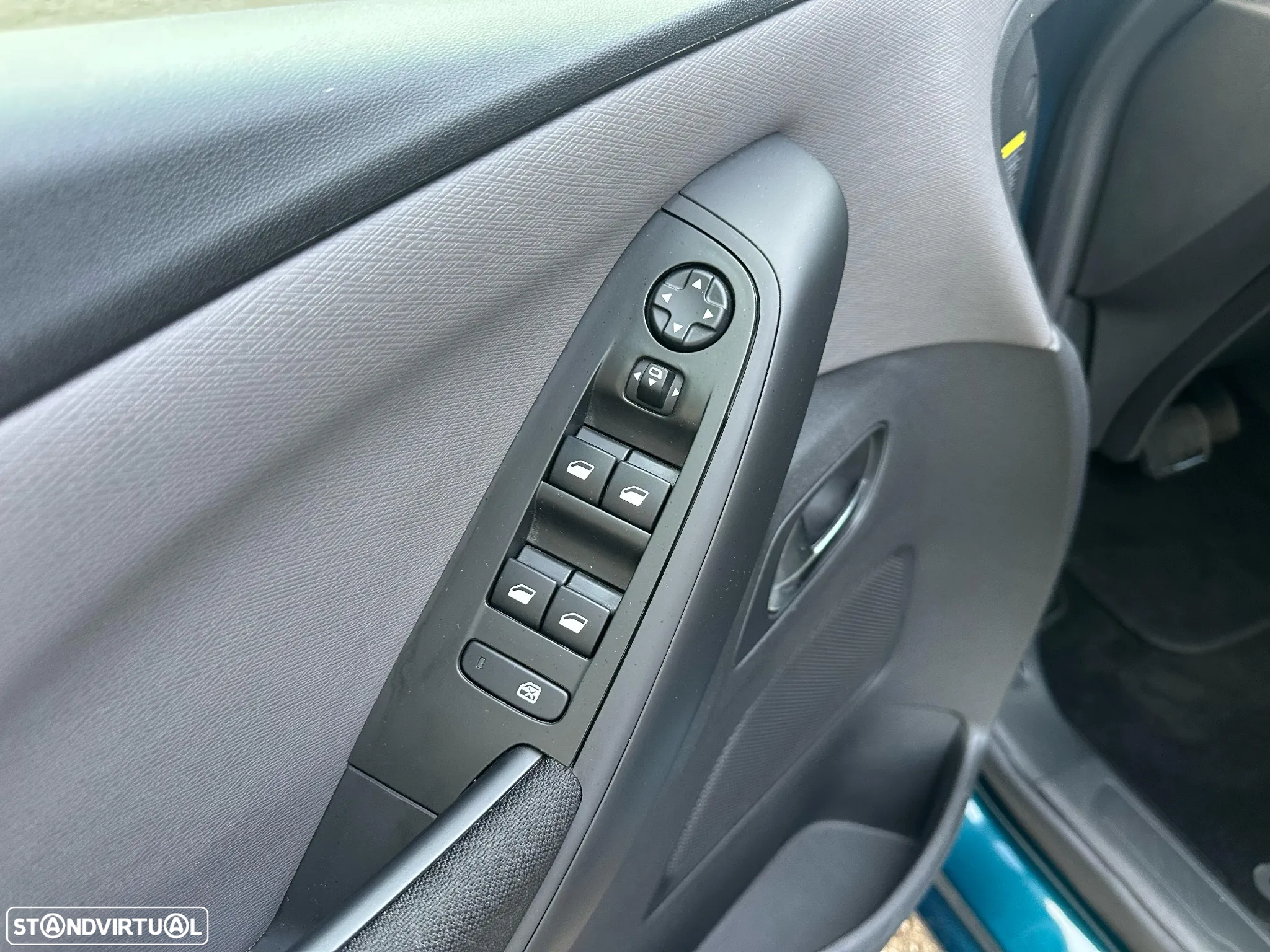 Citroën C4 Spacetourer PureTech 130 Stop&Start EAT8 SELECTION - 18