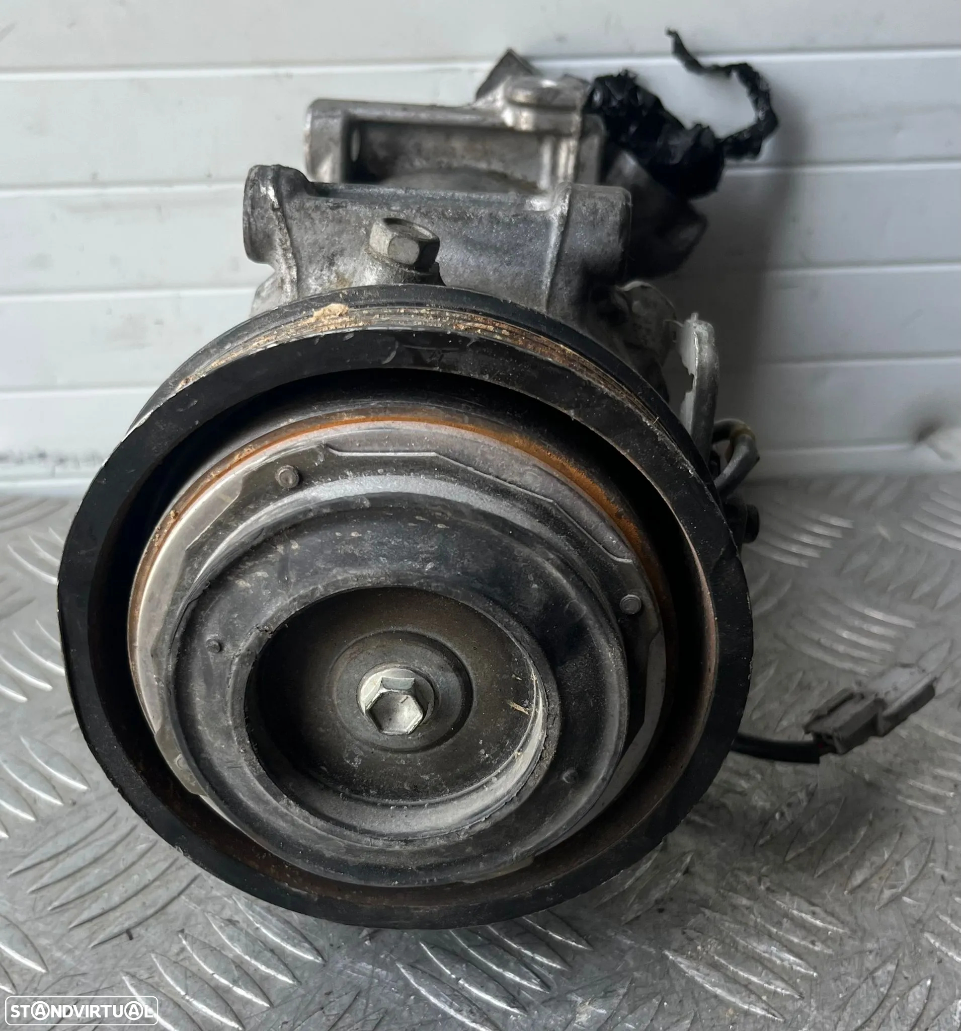 Compressor Ar Condicionado Renault/Nissan 1.5DCI Ref: 926004EA0A/6SBH14C/GE4471606933 - 2
