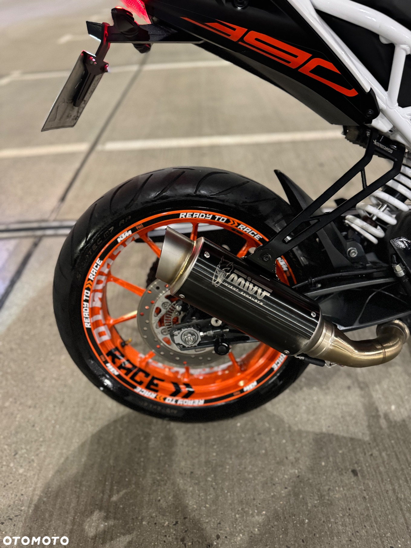 KTM Duke - 10