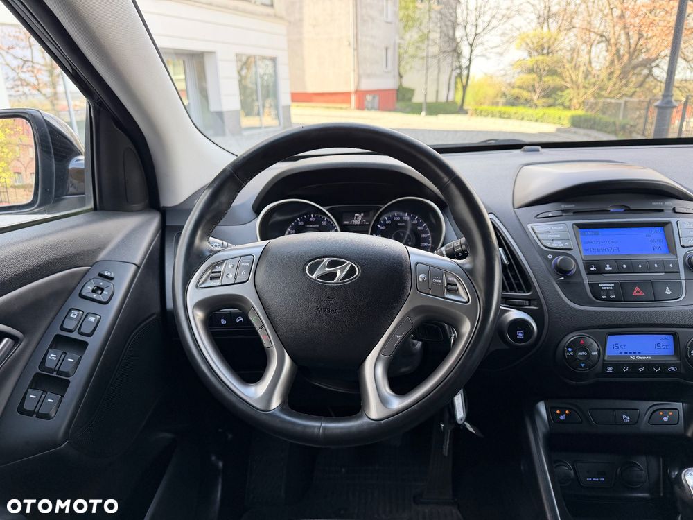 Hyundai ix35 blue 1.6 2WD Finale Silver - 11