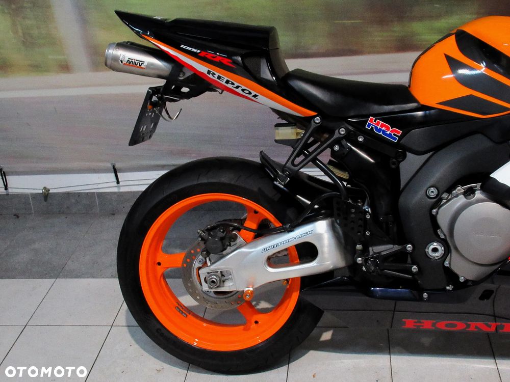 Honda CBR - 19