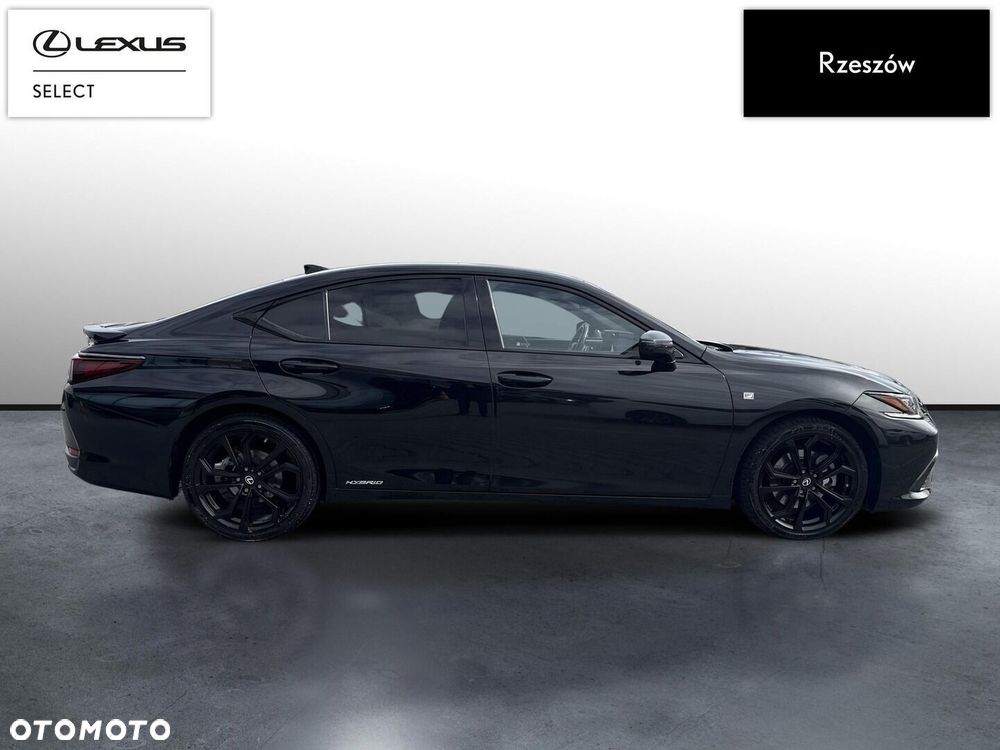 Lexus ES 300h F Sport Edition - 6
