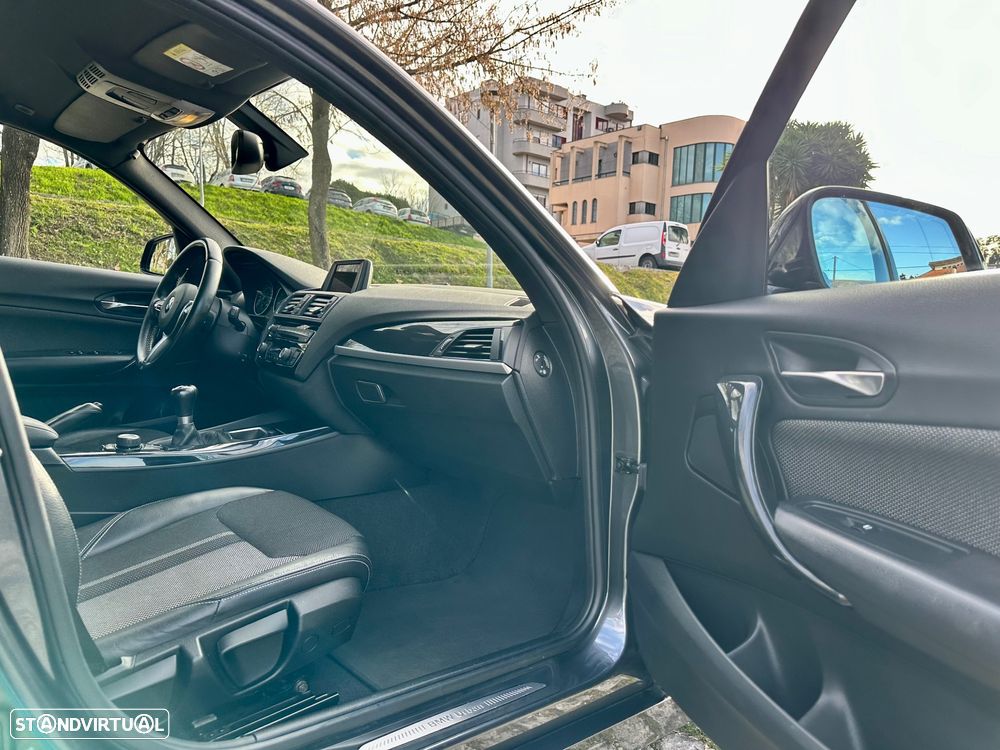 BMW 116 d Line Urban - 32