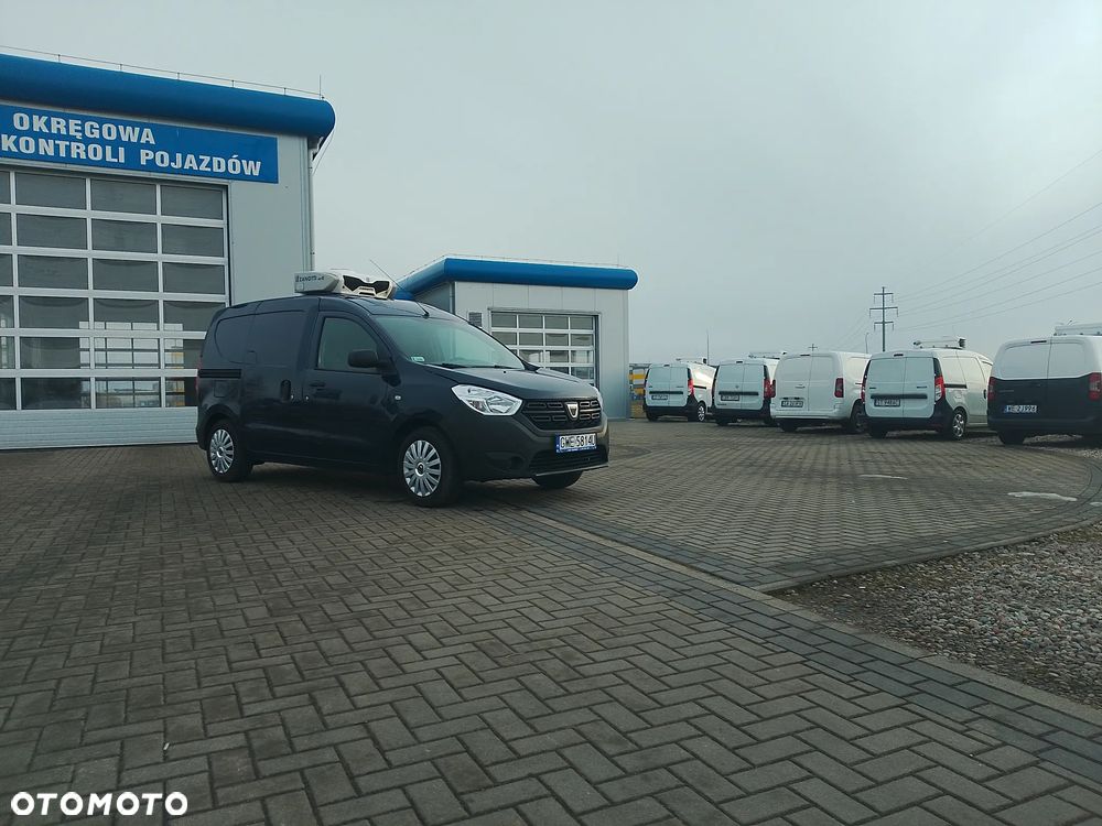 Dacia Dokker Izoterma Chłodnia Mroźnia grzanie drzwi boczne półka inox Salon PL po serwisie - 8