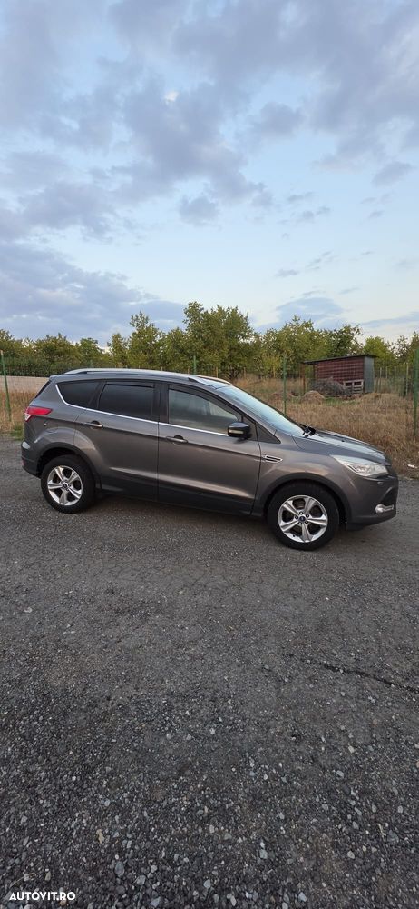 Ford Kuga 2.0 TDCi 4WD Titanium - 3