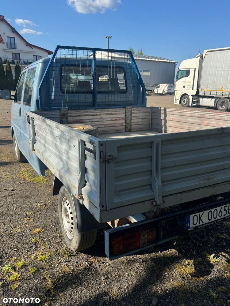 Volkswagen Transporter - 5