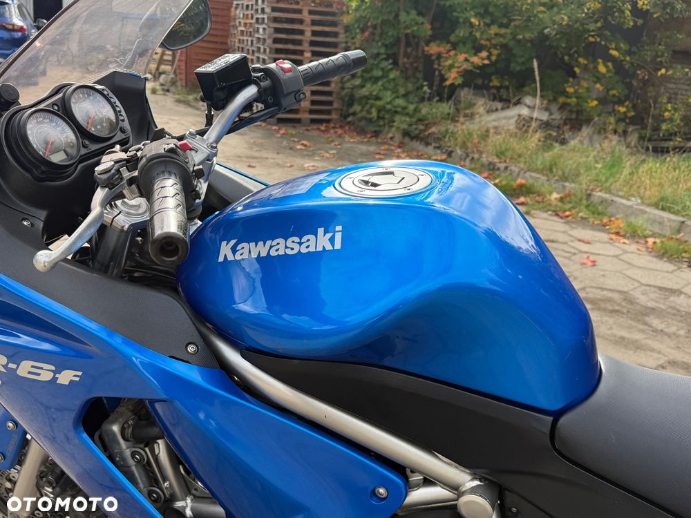 Kawasaki ER - 29
