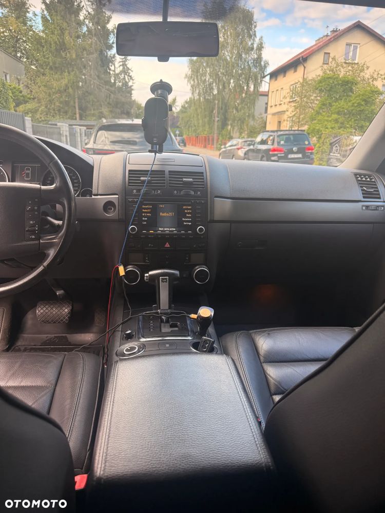 Volkswagen Touareg - 9