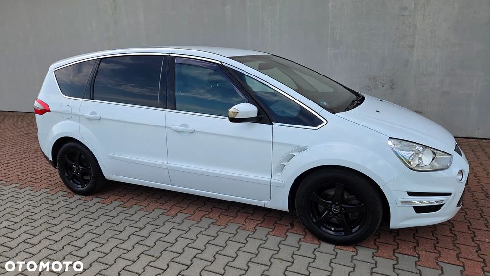 Ford S-Max 2.0 TDCi DPF Titanium - 13