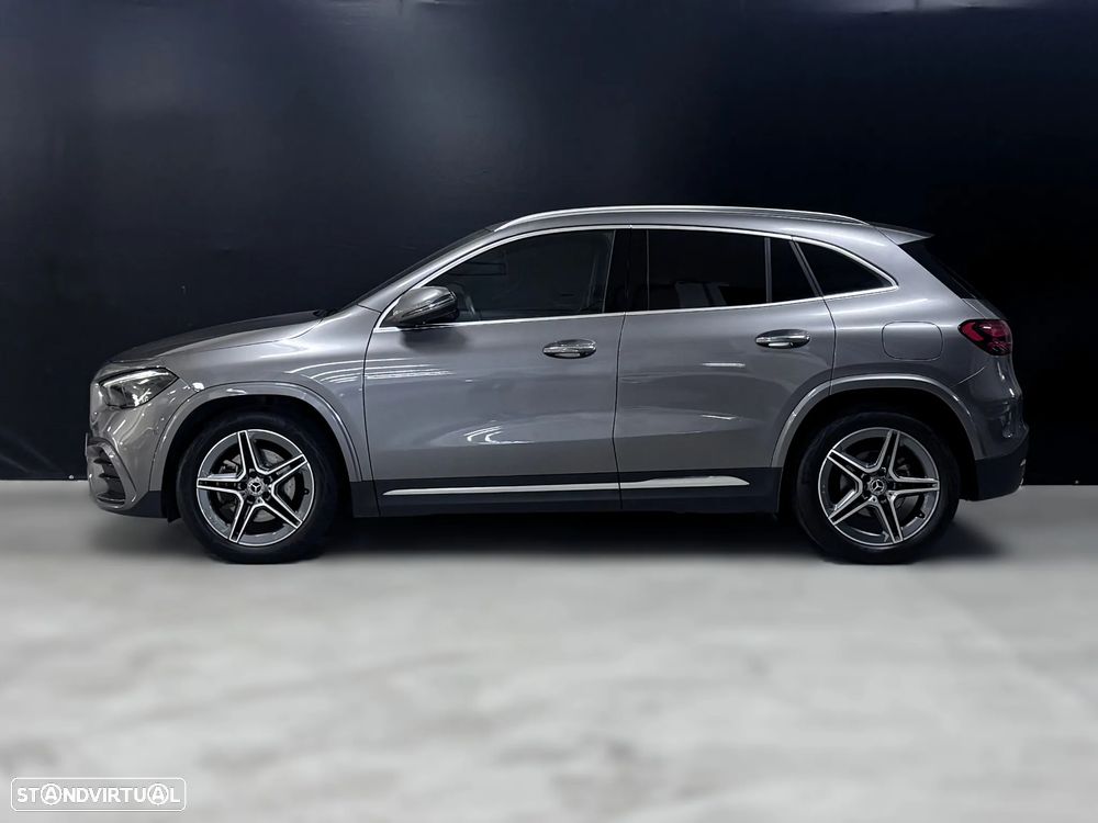 Mercedes-Benz GLA 180 d AMG Line - 2