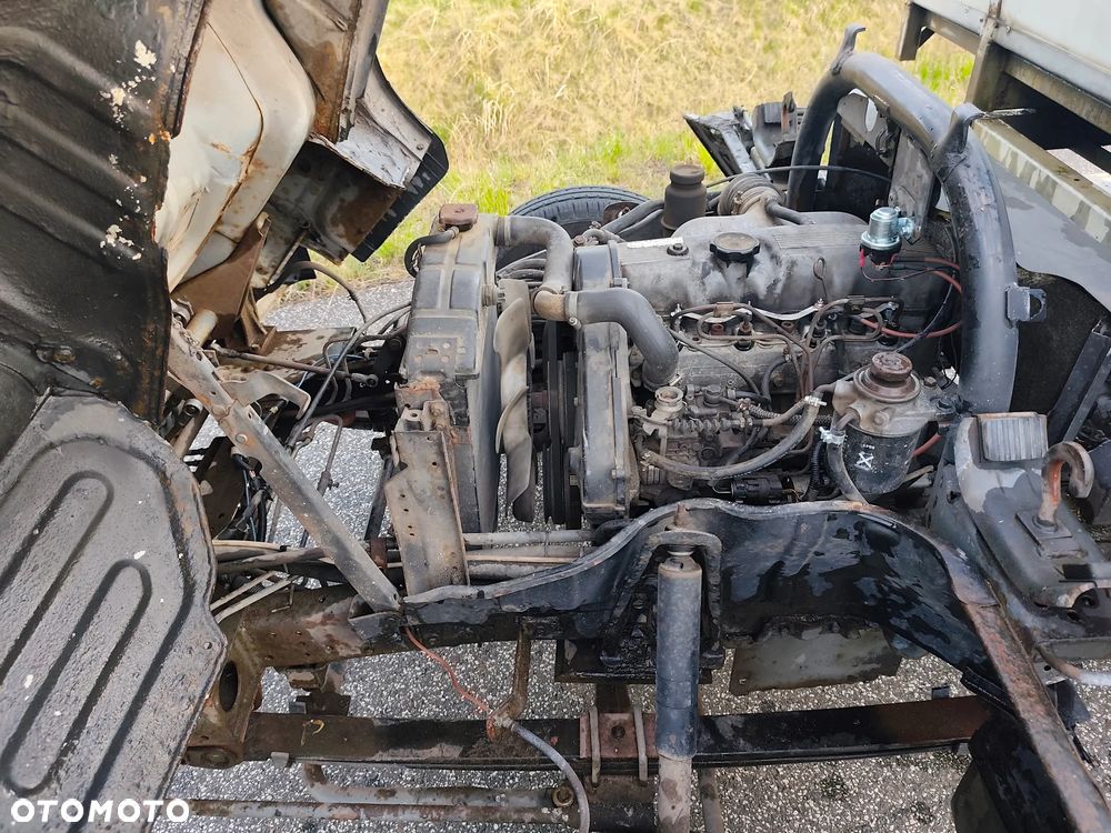 Mitsubishi Canter - 27