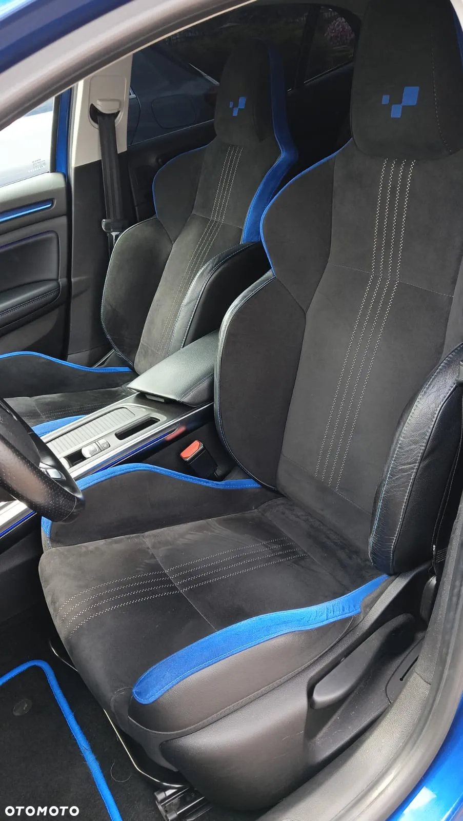 Renault Megane 1.5 dCi GT Line EDC - 8