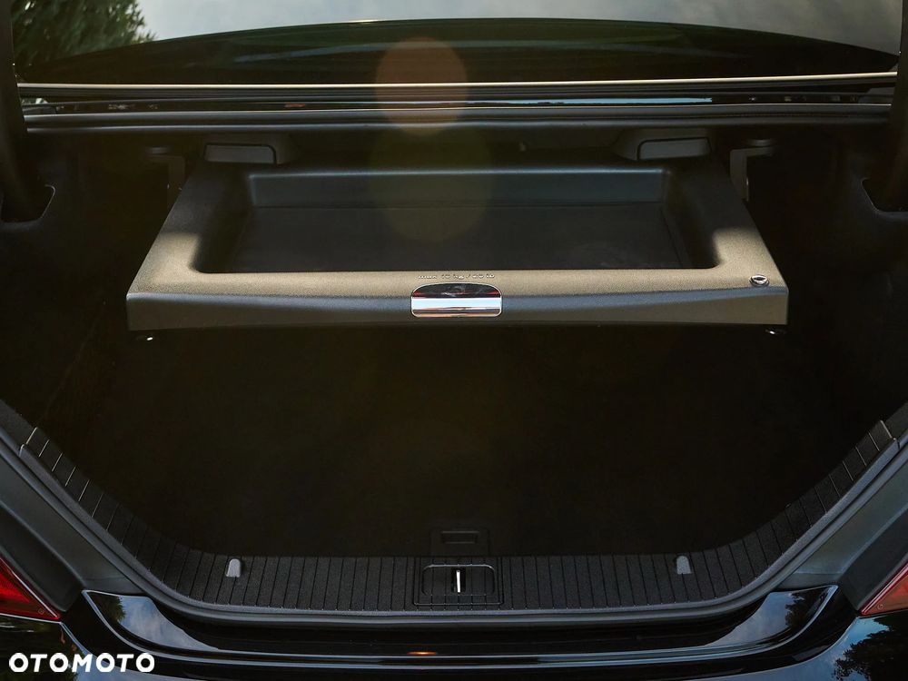 Mercedes-Benz CLS 350 d 4-Matic - 13