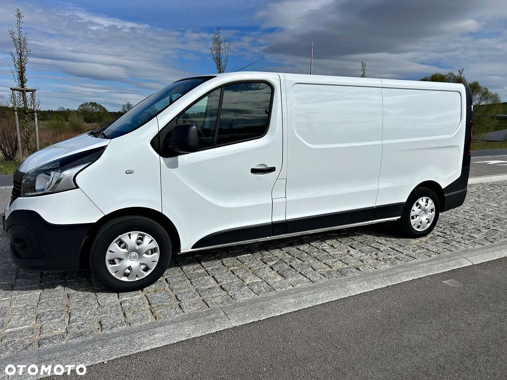 Renault Trafic - 2