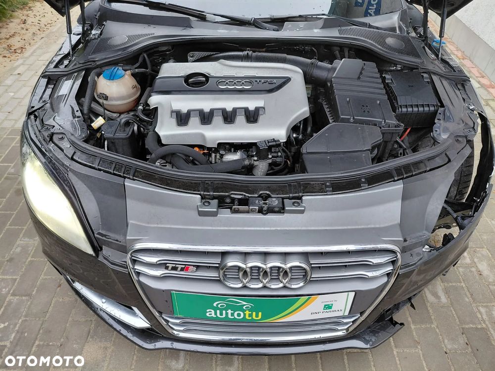 Audi TT S Coupé - 32
