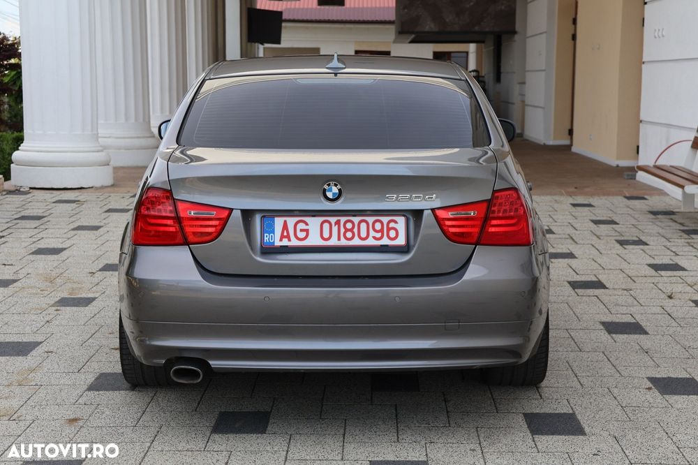 BMW Seria 3 320d Efficient Dynamics Edition Luxury Line - 6