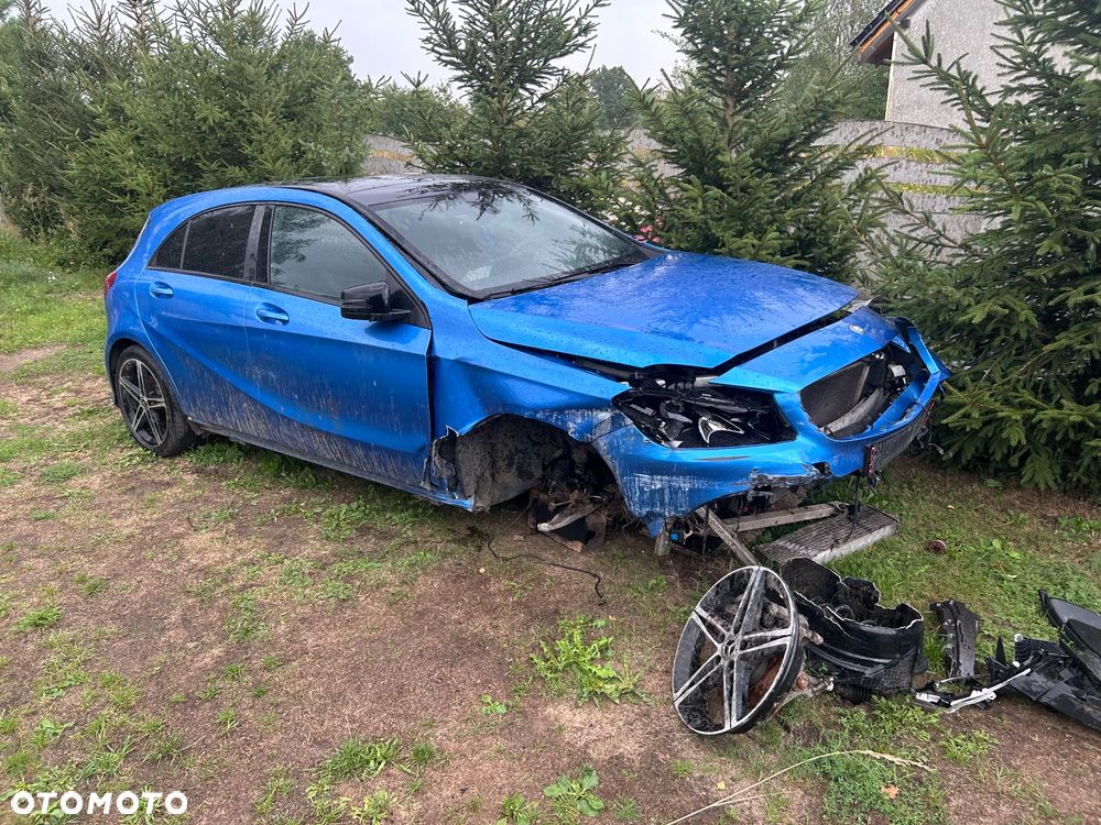 Mercedes-Benz Klasa A 200 d 4-Matic AMG Line - 1