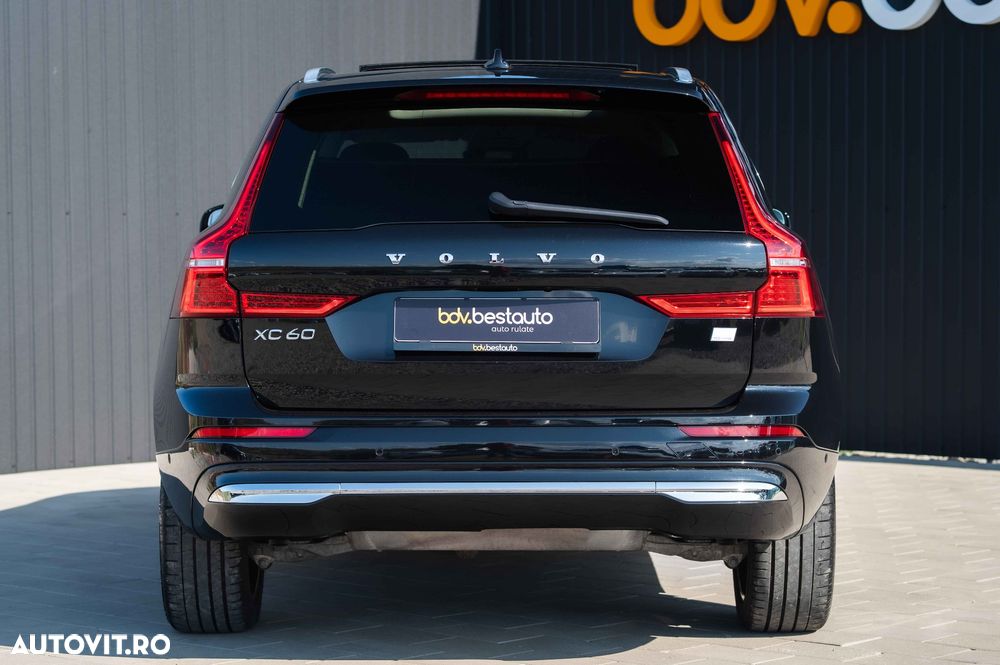 Volvo XC 60 T6 AWD Recharge Geartronic Inscription - 11